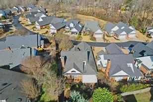 231 Greenview Cir, Greenville, SC 29609 - Photo 38