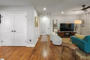 33 Essex Ct, Greenville, SC 29609 - Photo 12