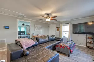 115 May St, Easley, SC 29640 - Photo 4