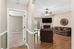 218 Heritage Creek Dr, Boiling Springs, SC 29316 - Photo 12