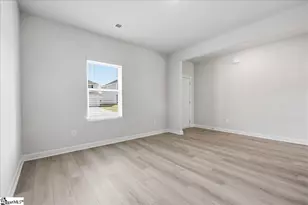 910 Rising Oak Ct, Spartanburg, SC 29301 - Photo 6