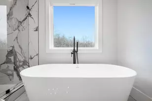 123 Moore St, Easley, SC 29642 - Photo 10