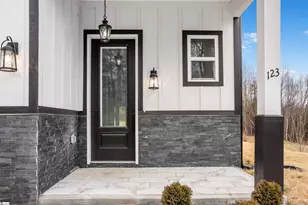 123 Moore St, Easley, SC 29642 - Photo 2