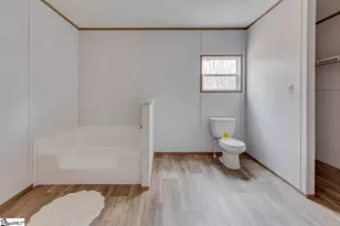 852 Black Snake Rd, Easley, SC 29640 - Photo 14