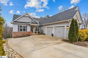 225 Josh Ct, Greer, SC 29651 - Photo 2