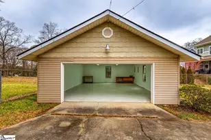 228 Brookdale Ave, Greenville, SC 29607 - Photo 32