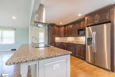 105 Hillandale Road, Seneca, SC 29672 - Photo 10