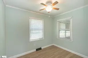 105 Hillandale Rd, Seneca, SC 29672 - Photo 14