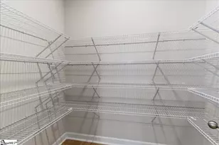 604 Cozy Blf Rd, Spartanburg, SC 29301 - Photo 6