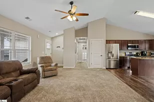 1657 Currys Lake Rd, Gray Court, SC 29645 - Photo 6