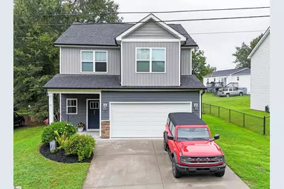 207 Phillips Avenue, Easley, SC 29640 - Photo 1