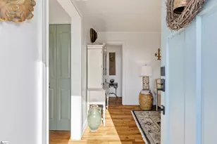 9 Beatrice St, Greenville, SC 29611 - Photo 4