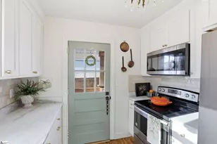 9 Beatrice St, Greenville, SC 29611 - Photo 12