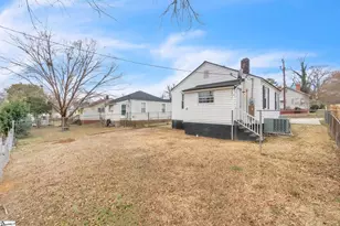 741 Maywood St, Spartanburg, SC 29303 - Photo 22