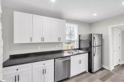 741 Maywood Street, Spartanburg, SC 29303 - Photo 10