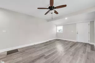 741 Maywood St, Spartanburg, SC 29303 - Photo 6