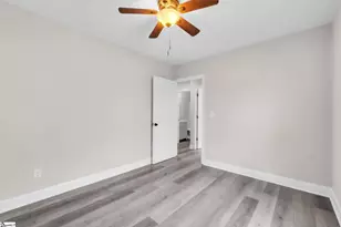 741 Maywood St, Spartanburg, SC 29303 - Photo 16