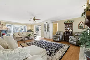 100 Overton Ave, Greenville, SC 29617 - Photo 6