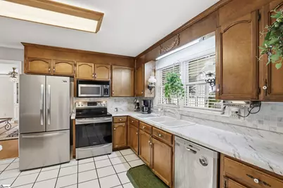 100 Overton Avenue, Greenville, SC 29617 - Photo 12