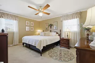 100 Overton Ave, Greenville, SC 29617 - Photo 16