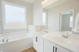 798 Amherst Glen Dr, Greer, SC 29651 - Photo 12