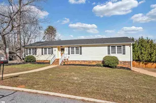 145 Oak Park Dr, Mauldin, SC 29662 - Photo 6