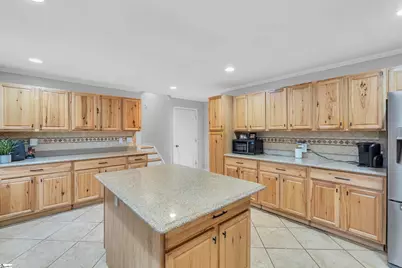 6 Devonshire Lane, Greenville, SC 29617 - Photo 8