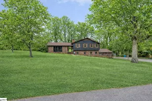 6 Devonshire Ln, Greenville, SC 29617 - Photo 1