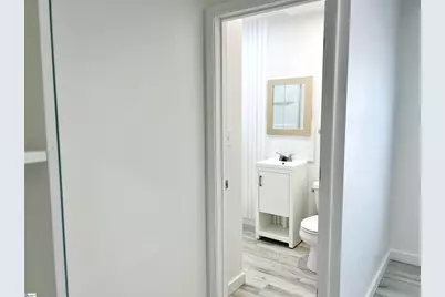 208 B Collins Avenue, Spartanburg, SC 29306 - Photo 20