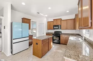 11 Phaeton Ave, Simpsonville, SC 29680 - Photo 14