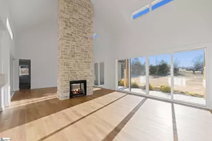 541 E Airport Rd, Greer, SC 29651 - Photo 4