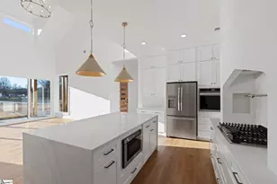 541 E Airport Rd, Greer, SC 29651 - Photo 14