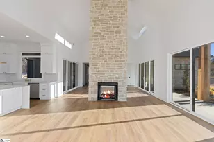 541 E Airport Rd, Greer, SC 29651 - Photo 6