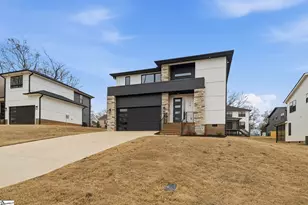 119 Jackson St, Greer, SC 29650 - Photo 2