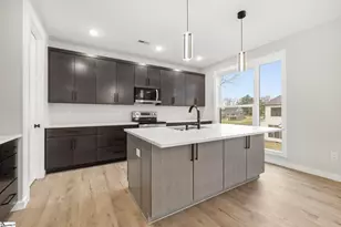 120 Morrow St, Greer, SC 29650 - Photo 8