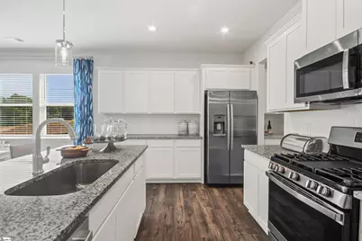 1005 Maridian Street, Simpsonville, SC 29680 - Photo 4