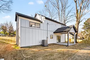 202 Pine St, Easley, SC 29640 - Photo 28