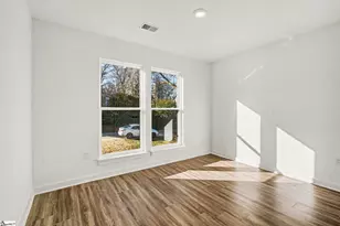 202 Pine St, Easley, SC 29640 - Photo 24