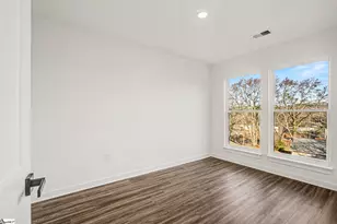 202 Pine St, Easley, SC 29640 - Photo 22