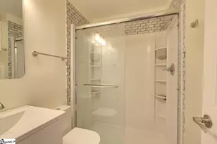 2530 E North St, Greenville, SC 29615 - Photo 18