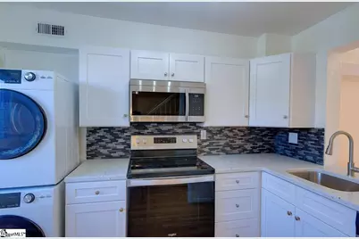 2530 E North Street, Greenville, SC 29615 - Photo 8