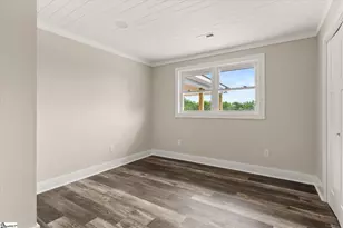 101 Fairview Dr, Greenville, SC 29609 - Photo 28