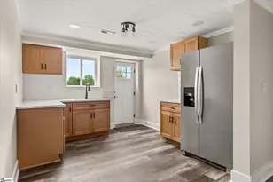 101 Fairview Dr, Greenville, SC 29609 - Photo 40