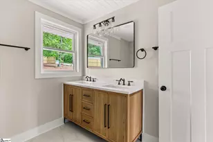 101 Fairview Dr, Greenville, SC 29609 - Photo 30