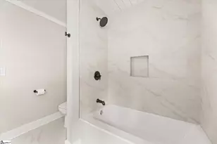 101 Fairview Dr, Greenville, SC 29609 - Photo 30