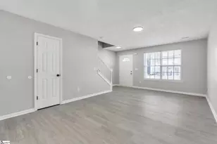 68 Buff St, Greenville, SC 29609 - Photo 4