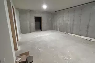 446 N Glassy Mountain Rd, Landrum, SC 29356 - Photo 16