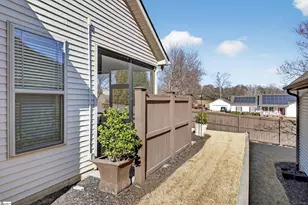 305 Gantry Ct, Greenville, SC 29615 - Photo 12