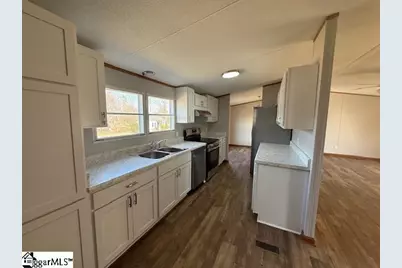 253 Perry Road, Greer, SC 29651 - Photo 2