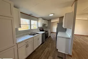 253 Perry Rd, Greer, SC 29651 - Photo 2